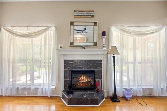 Building Photo - 8901 Magnolia Vale Dr