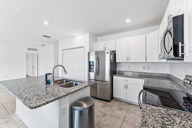 Foto del edificio - 1053 SW Coleman Ave