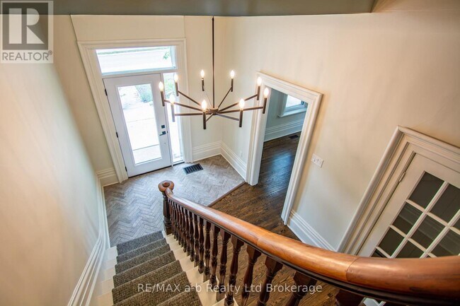 Photo du bâtiment - 66 Daly Ave