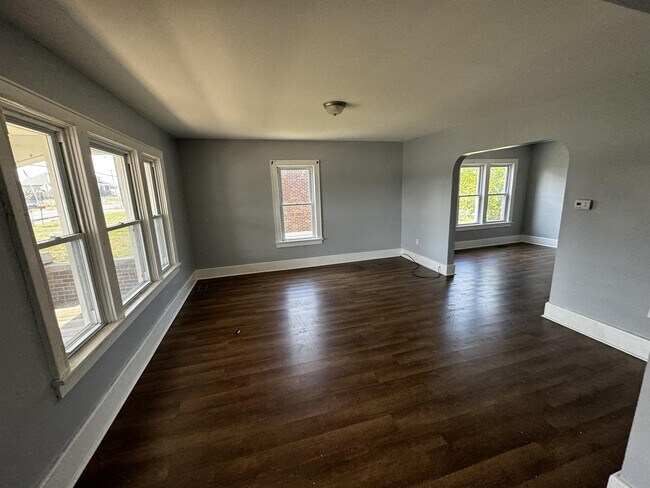 Foto del edificio - 425 Eagle School Rd