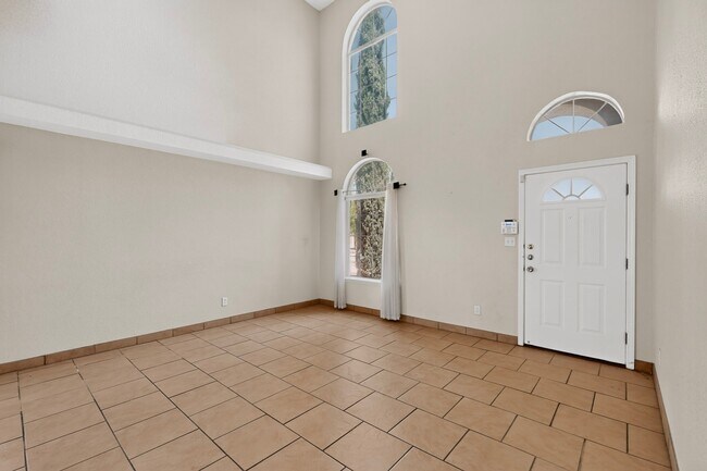 Building Photo - 14224 Desert Ash Dr