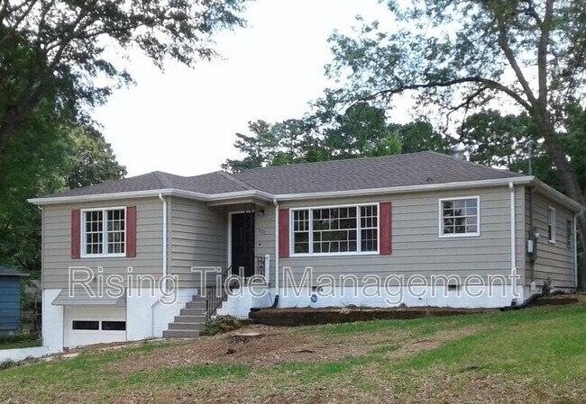 Building Photo - 325 Pat Ave