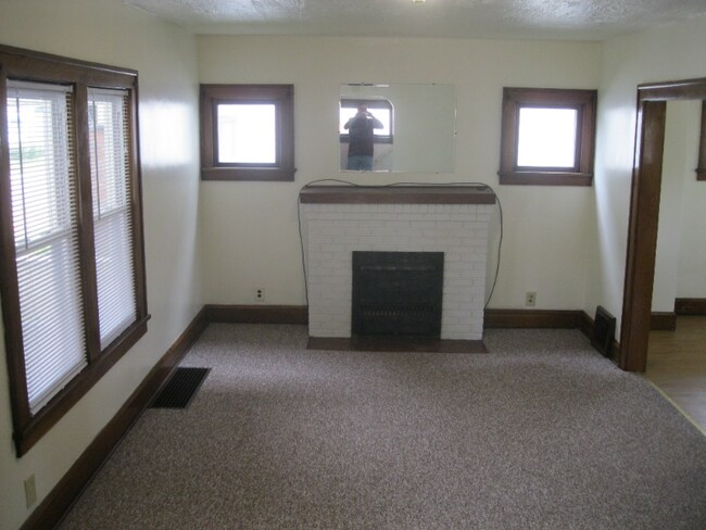 Foto del edificio - 2330 11th St NW