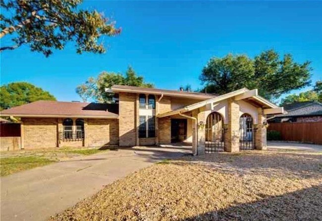 Foto del edificio - 3204 Dalrock Rd