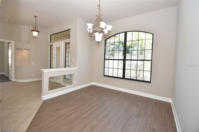 Foto del edificio - 16 Eastlake Dr