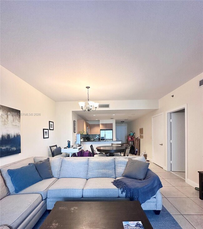 Building Photo - 1060 Brickell Ave