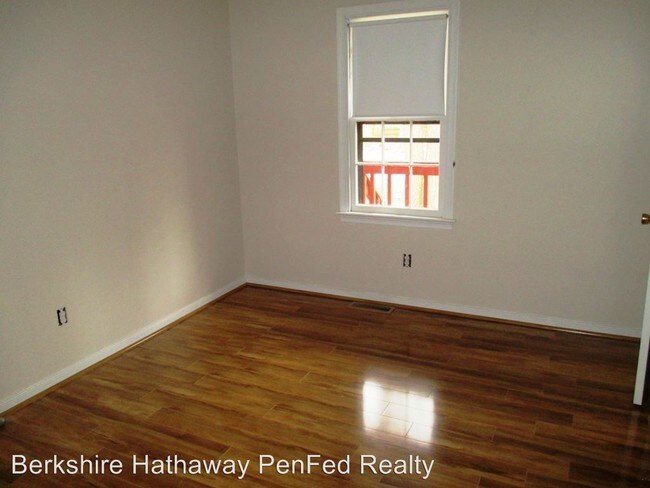 Building Photo - 3 br, 1 bath House - 12300 Twelve Oaks Court