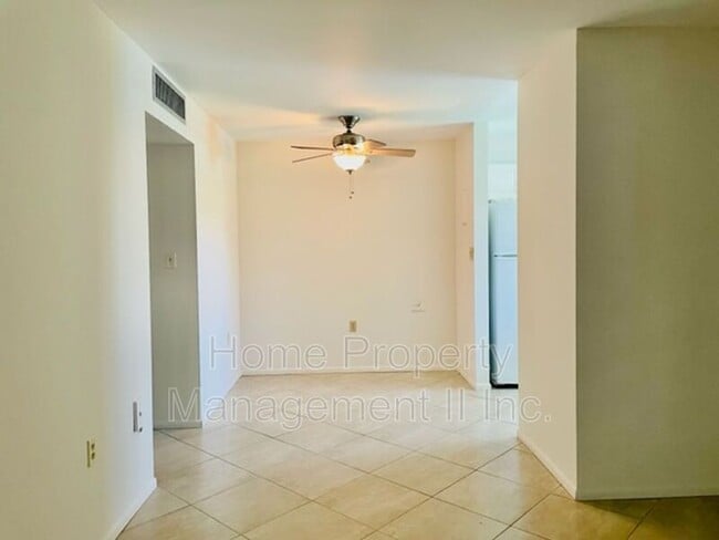 Building Photo - 11000 S Ocean Dr