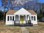 Primary Photo - 14 E Sedgwick St