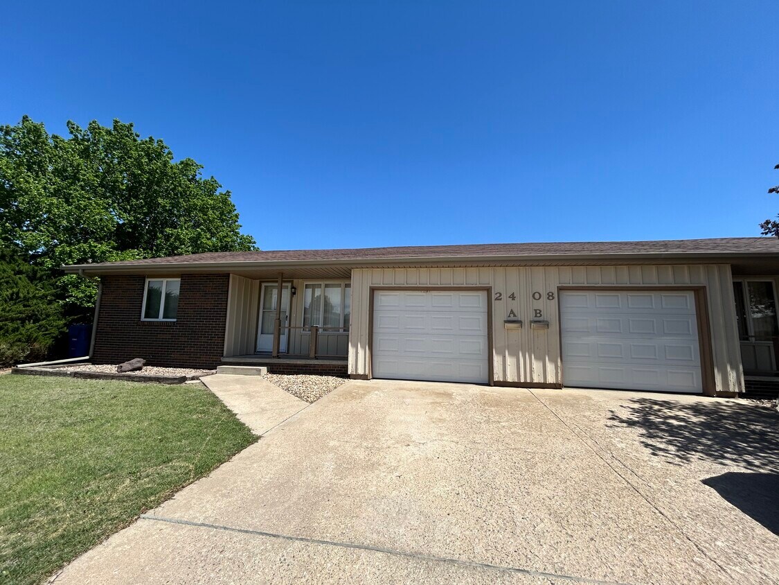 2408 Main St Unit A, Hays, KS 67601 Apartments in Hays, KS