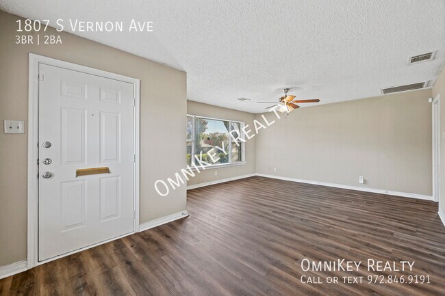 Foto del edificio - 1807 S Vernon Ave
