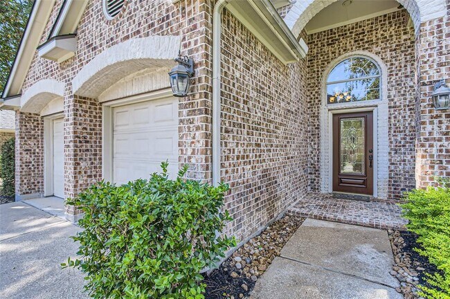 Foto del edificio - 16131 Woodbend Trail Dr