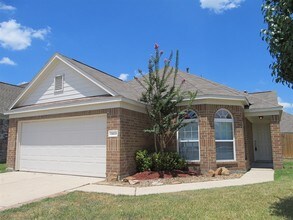 Building Photo - 2423 Lofty Falls Ct