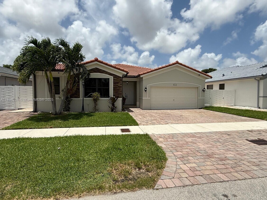 Primary Photo - 13631 SW 272nd Terrace