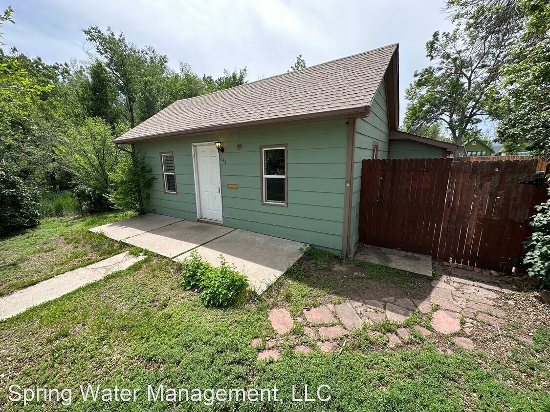 643 Maple St, Colorado Springs, CO 80903 House Rental in Colorado