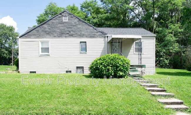 Building Photo - 509 E 3rd St