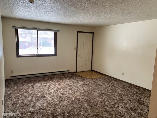 Building Photo - 132 Kickapoo Dr