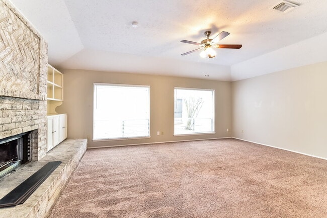 Building Photo - 4606 Lost Lake Ln