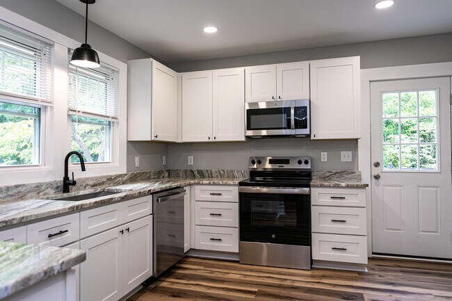 Foto del edificio - 63 8th St SE