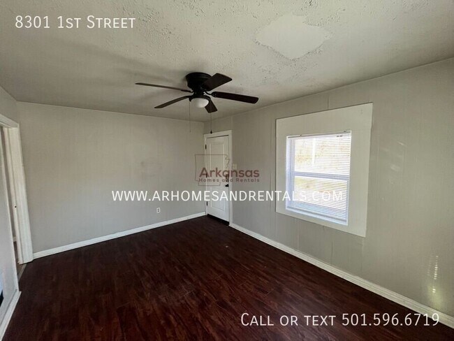 Foto del edificio - 8301 1st St
