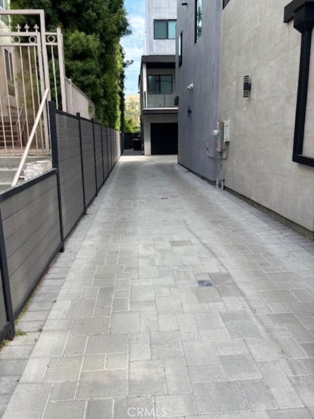 Foto del edificio - 14553 Benefit St