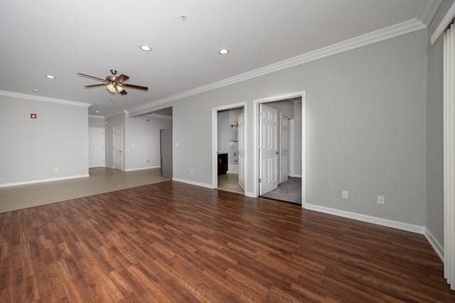 Building Photo - 255 Wading River Hlw