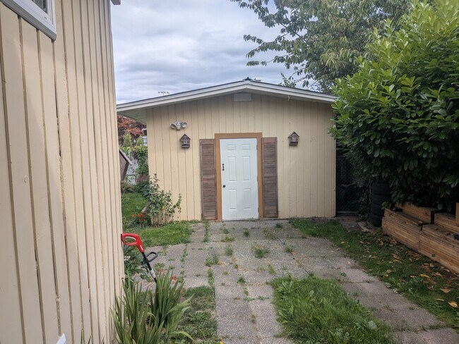 Photo du bâtiment - 9330 Jackson St