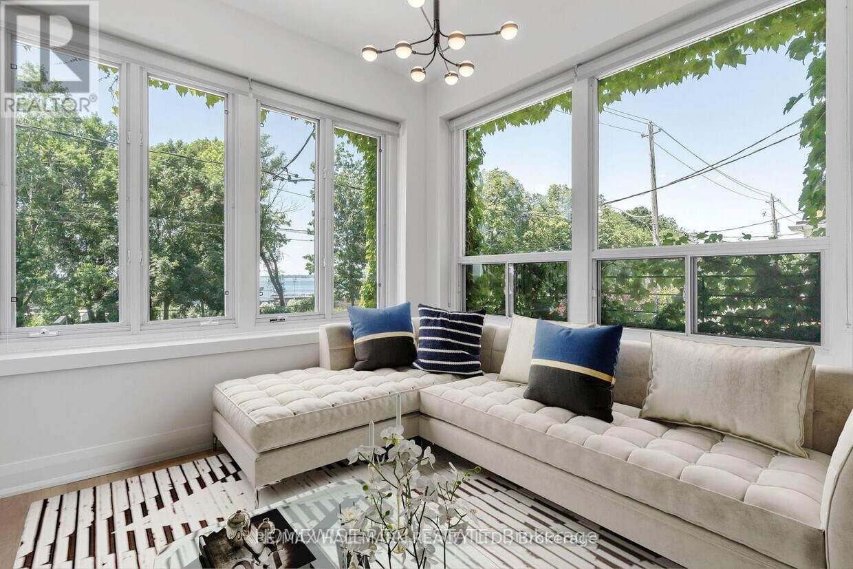 Photo principale - 1542 King St W