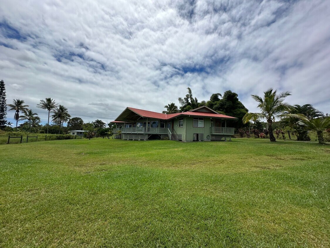 Foto principal - 4 Bedroom/ 2.5 Bath