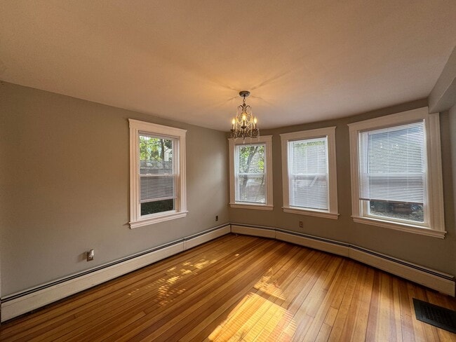 Foto del edificio - 107.5 Elm St