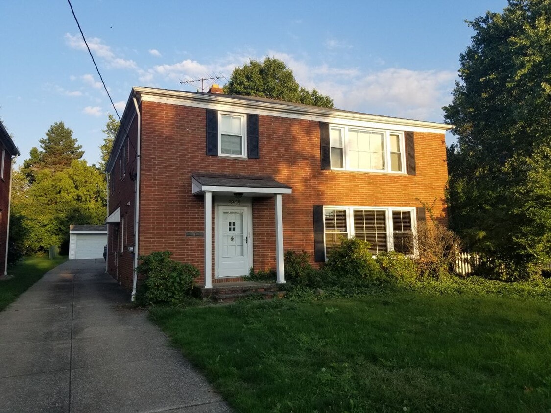 Foto principal - 2945 Warrensville Center Rd