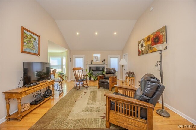 Foto del edificio - 105 Pine St