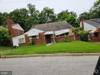 Building Photo - 1805 Porter Ave