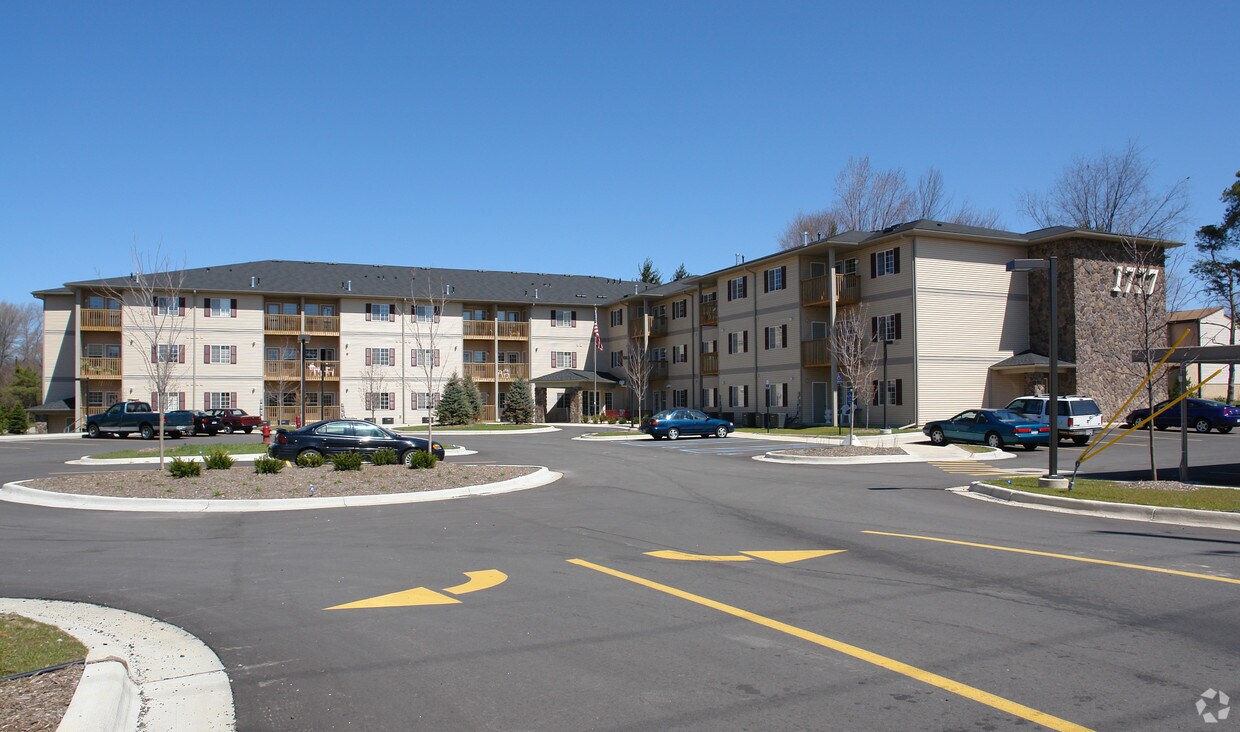 1777 Haslett Senior Living Apartments in East Lansing, MI