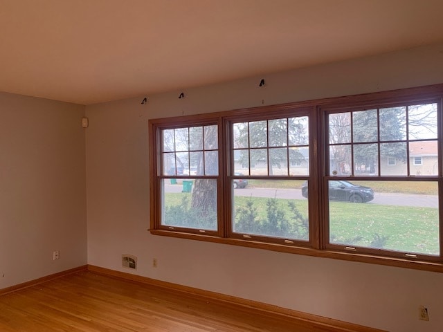 Foto del edificio - 1920 108th Ln NW