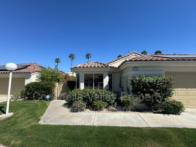 Building Photo - 43584 Via Magellan Dr