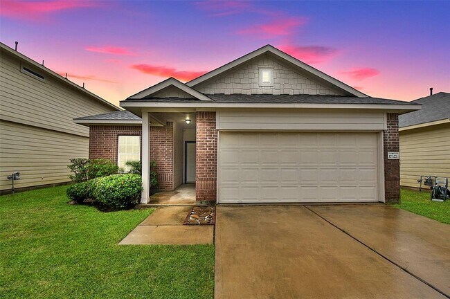 Foto del edificio - 17327 Blackstone Trails Dr