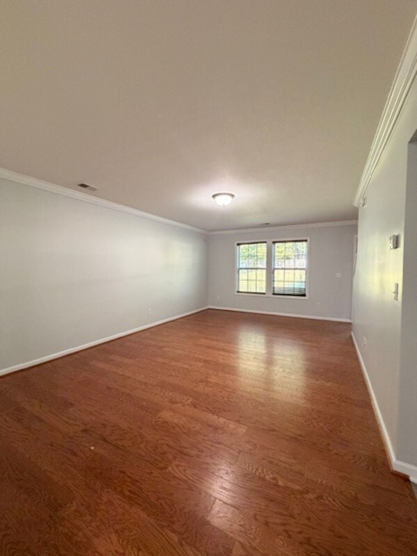 Foto del edificio - 317 Blythe Creek Dr
