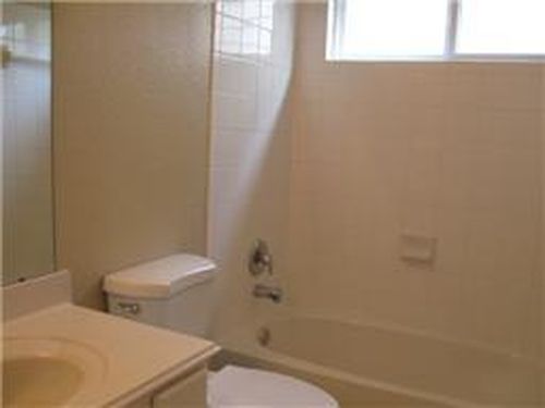 Building Photo - 21107 Gladys Yoakum Dr