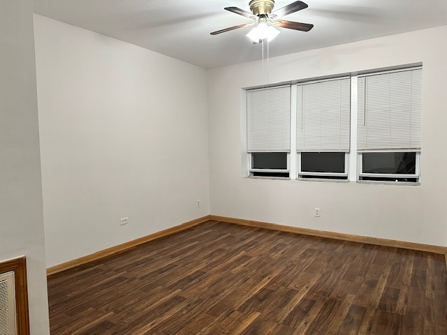 Living room area - 1538 W 19th St