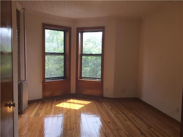 Primary Photo - 331 3rd St