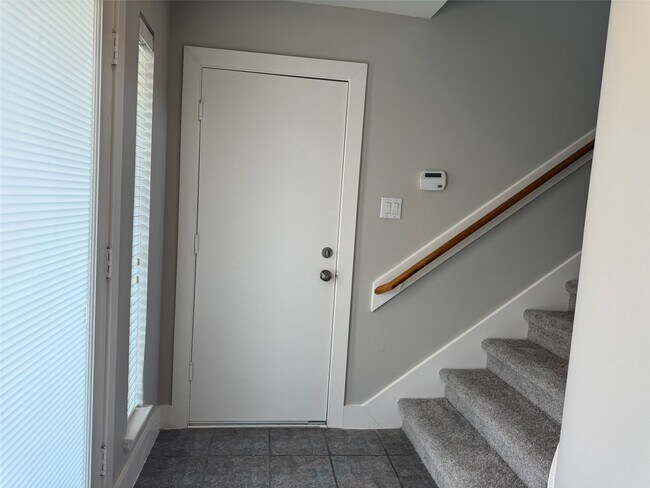 Foto del edificio - 9716 Linkmeadow Ln