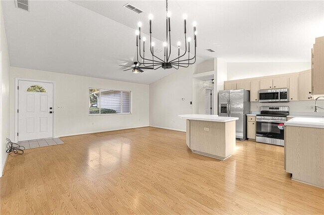 Building Photo - 11518 SW 136th Pl