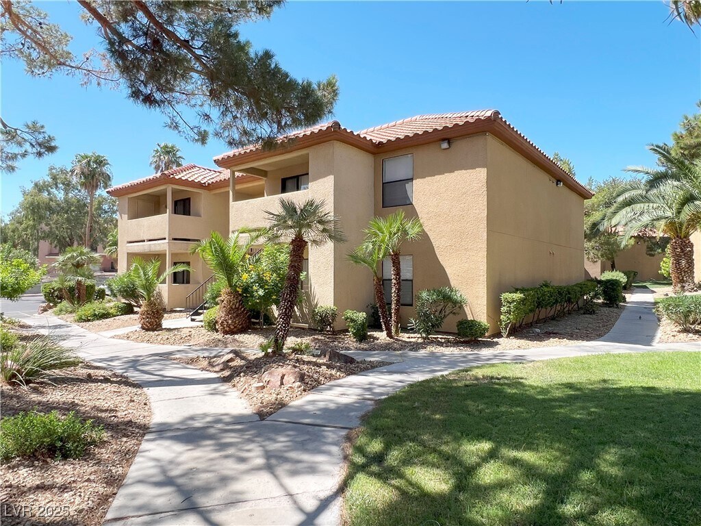 Foto principal - 3135 S Mojave Rd