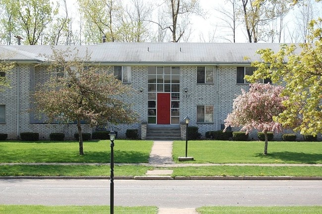 Building Photo - Village Park Manor