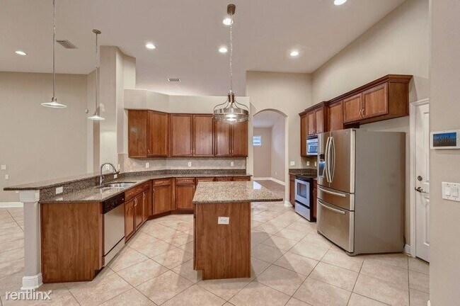 Foto del edificio - 4 br, 3 bath House - 31626 Holcomb Pass UNIT