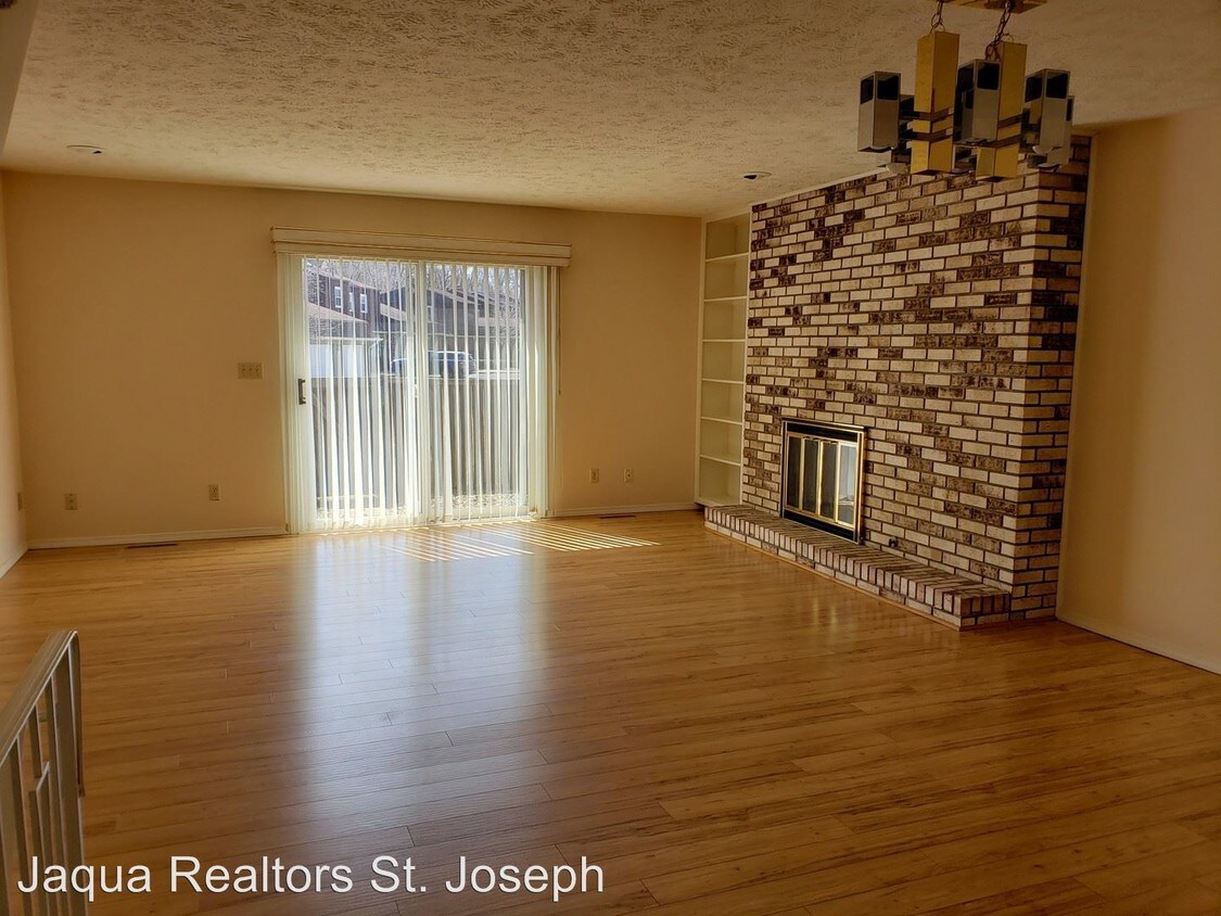 Primary Photo - 2 br, 2.5 bath House - 2541 Bristol Terrace