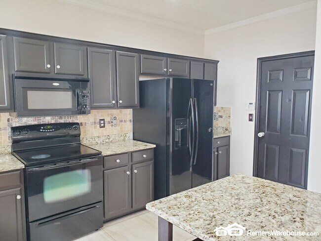 Foto del edificio - 3934 Cutler Donahoe Way