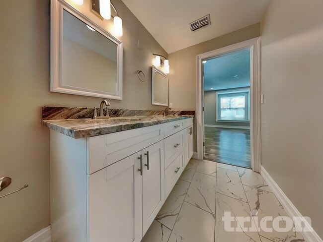 Foto del edificio - 21521 Curlew Ct