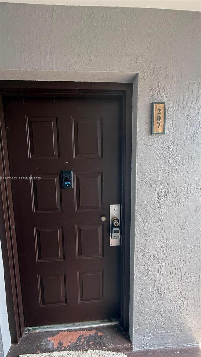 Foto del edificio - 7411 SW 152nd Ave